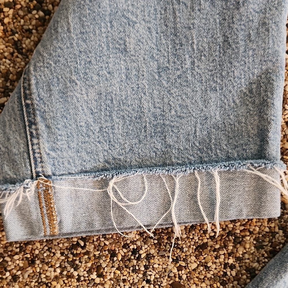 Universal Thread Highest Straight Ankle Jeans, Si… - image 7